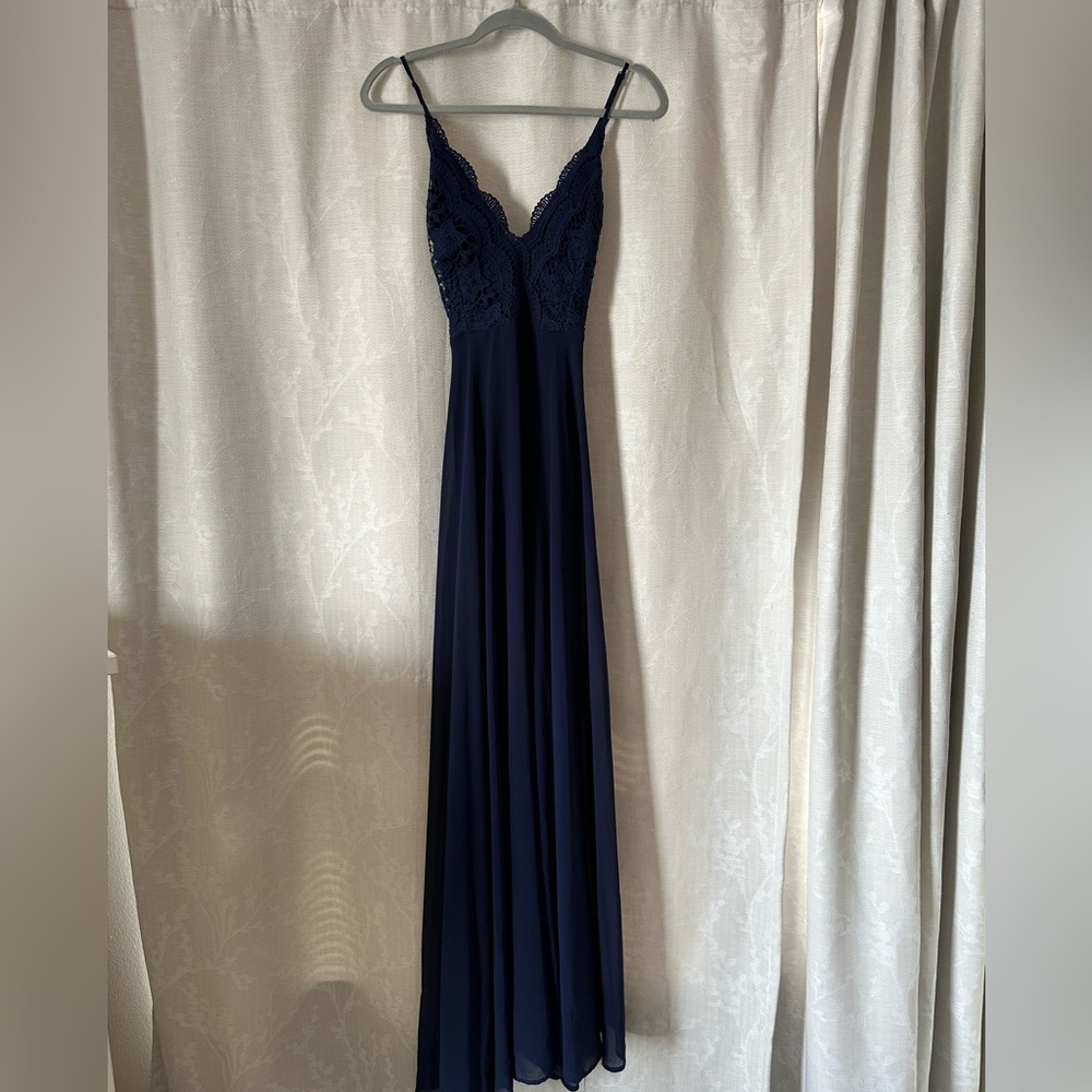 Lulu’s Madalyn Navy Blue Lace Maxi Dress Small